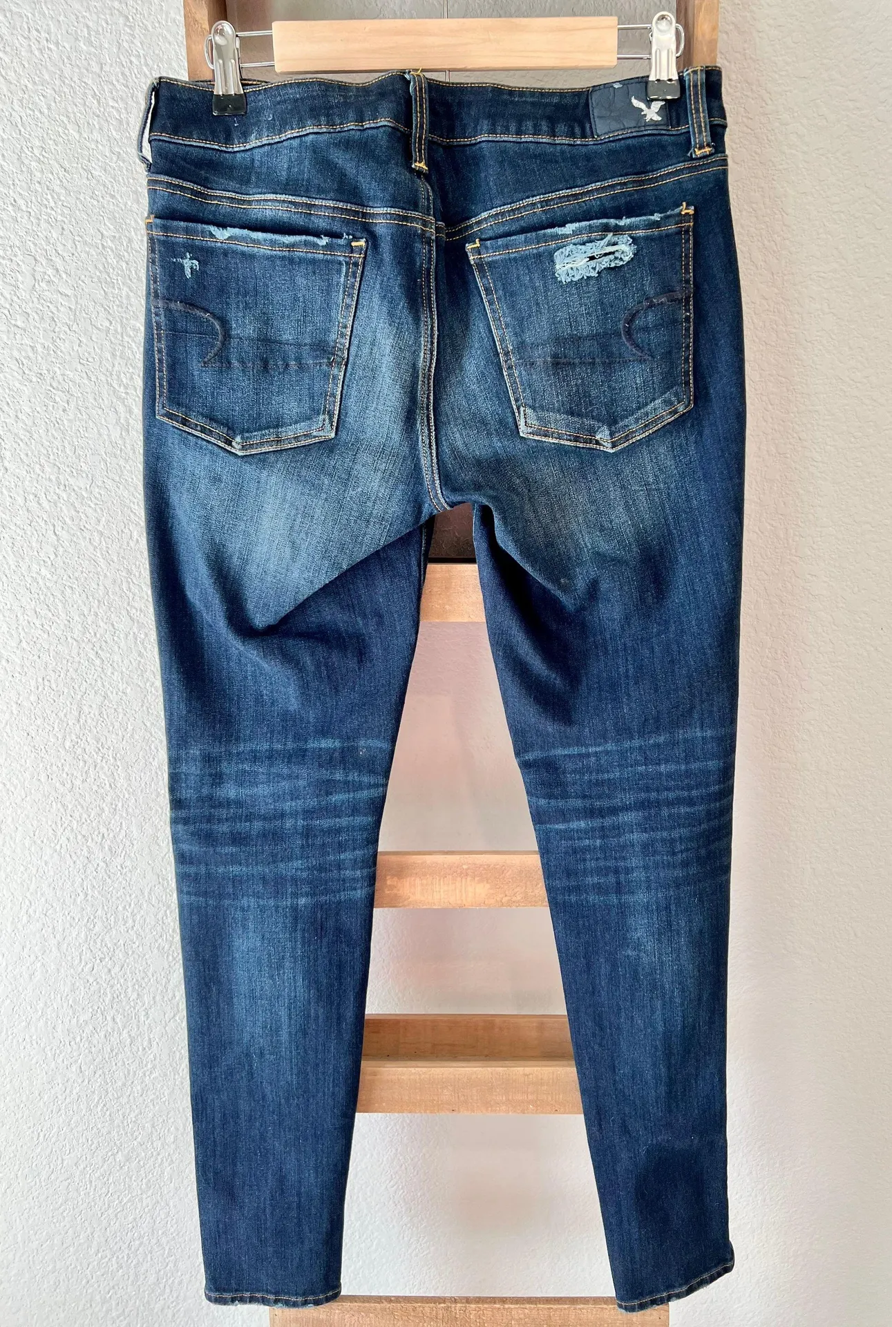 American Eagle NWOT  Distressed Jeans - Image 3