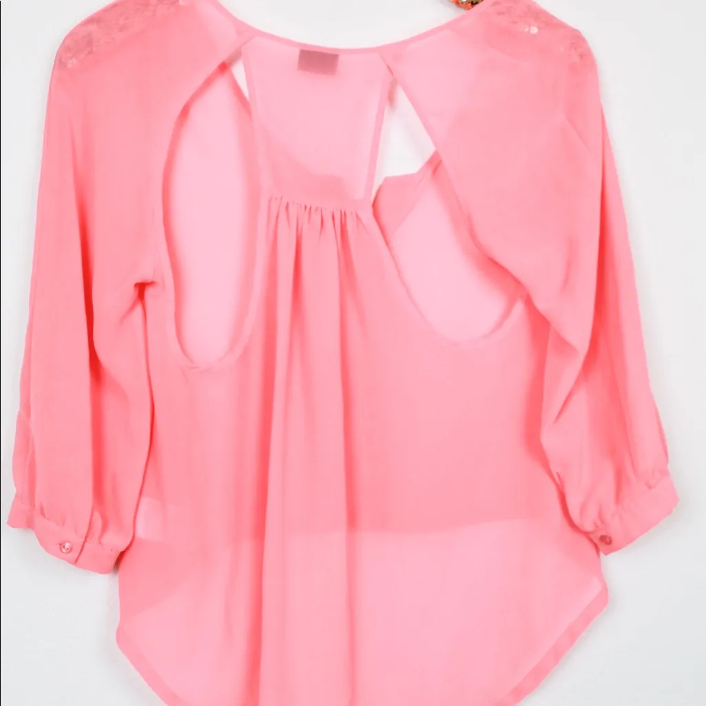 Sparkle & Fade 🔴 🌸  Pink Open Back Button Blouse XS - Image 5