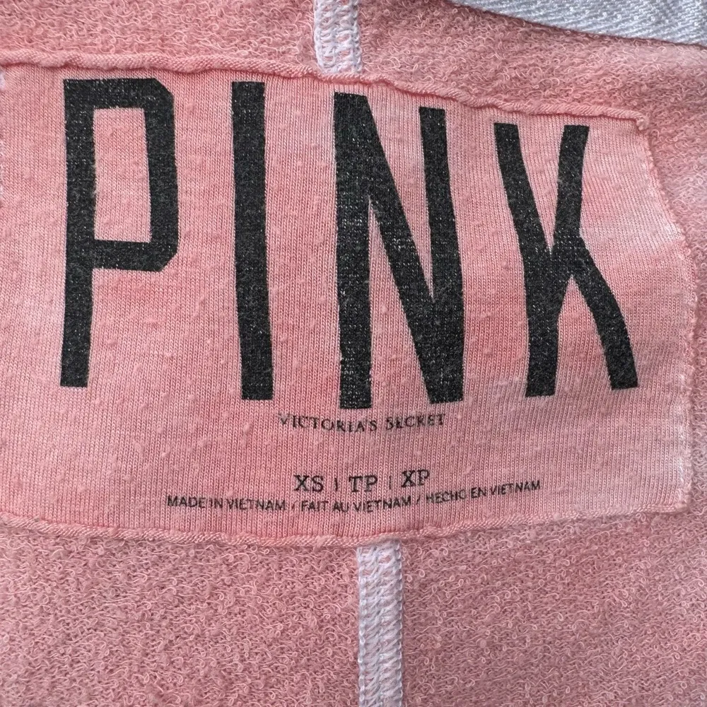 PINK Victoria’s Secret comfy sweatshirt / XS / Excellent condition - Image 2