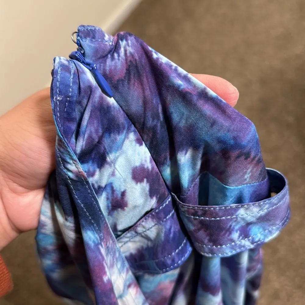 ATHLETA “PROTEA” pretty blue watercolor halter dress woman size 8 - Image 7