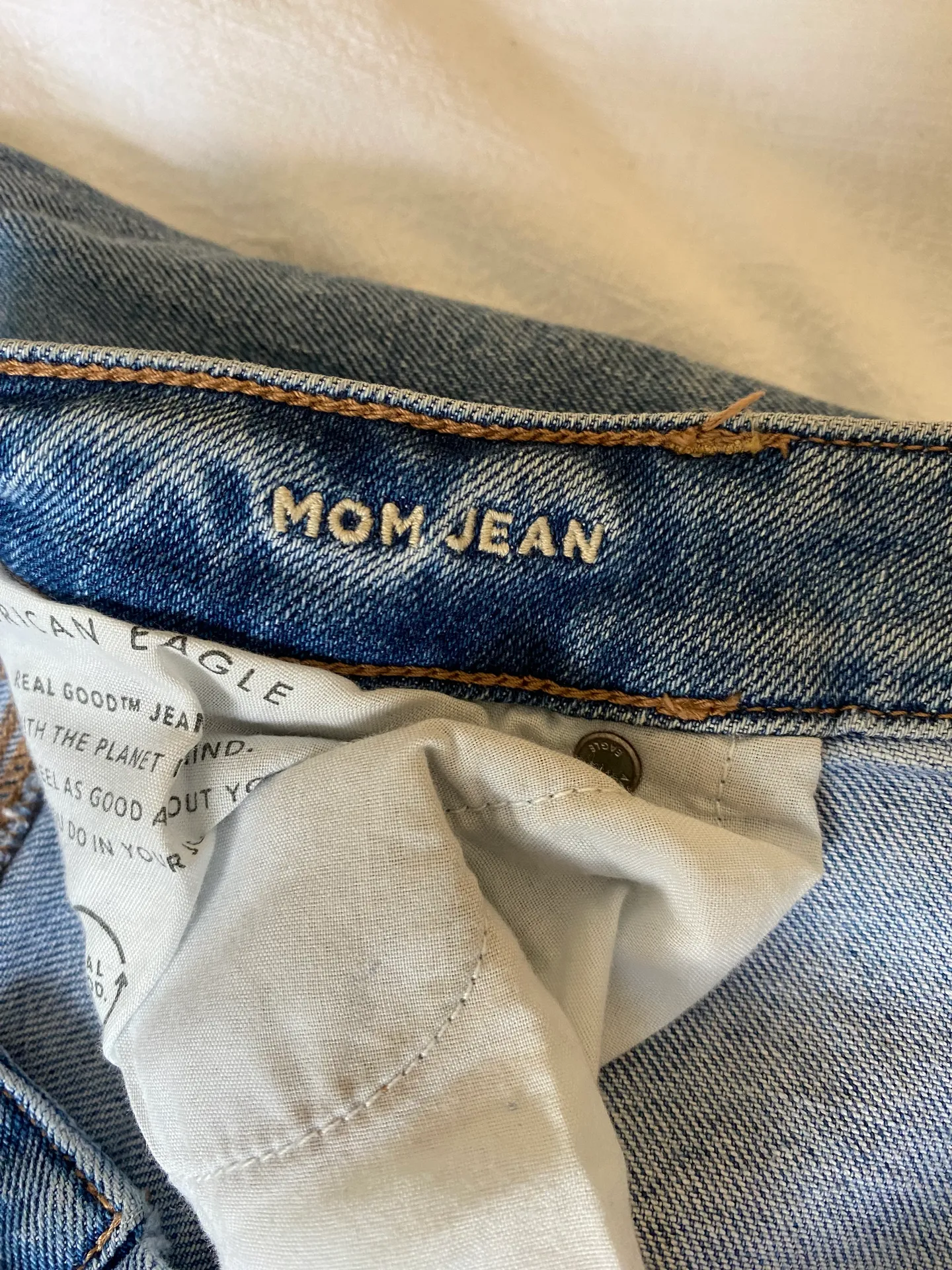 American Eagle Outfitters Mom Jeans - Image 6
