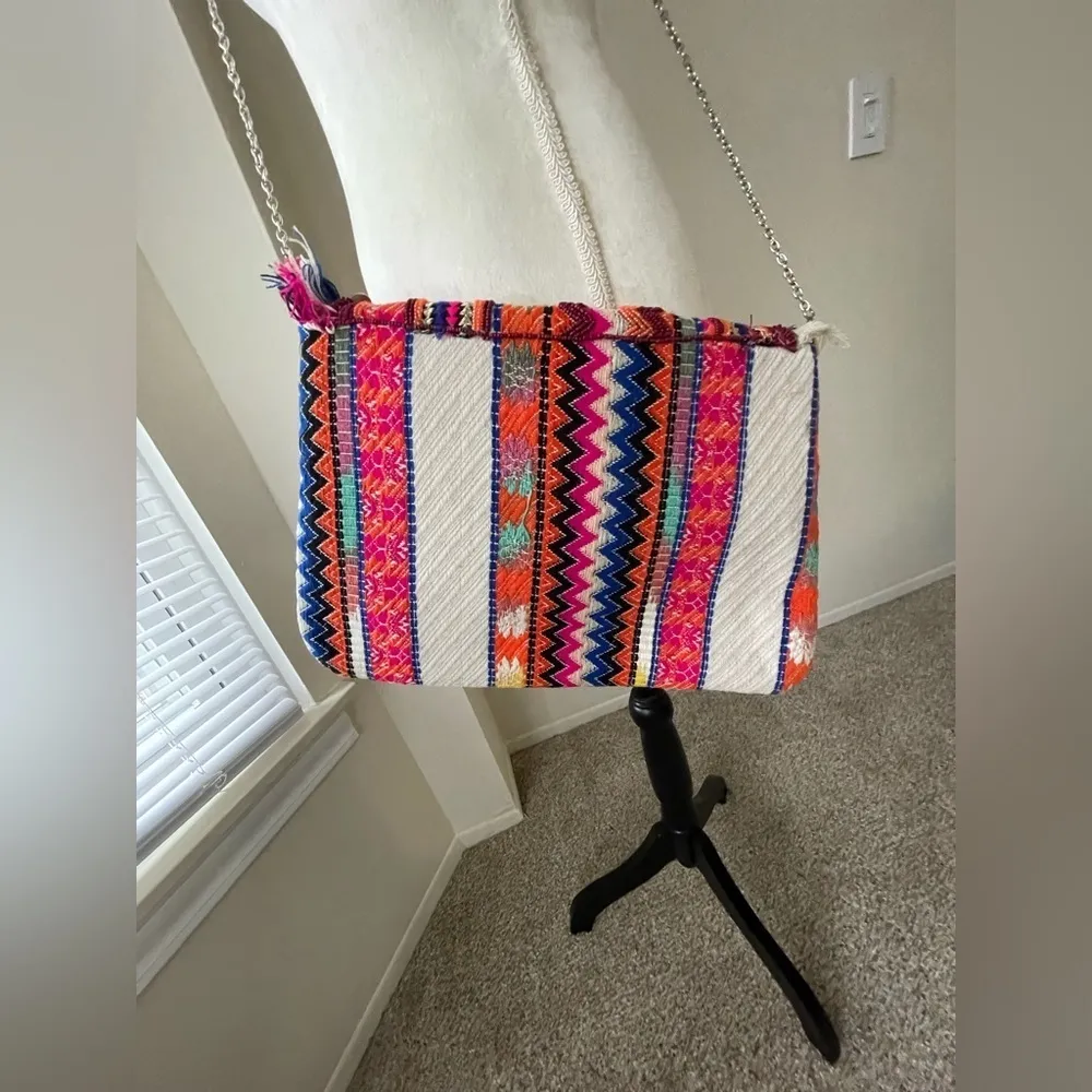 Steven Embroidered Envelope Cross Body Purse With Chain Strap Coin Charms Gold - Image 6