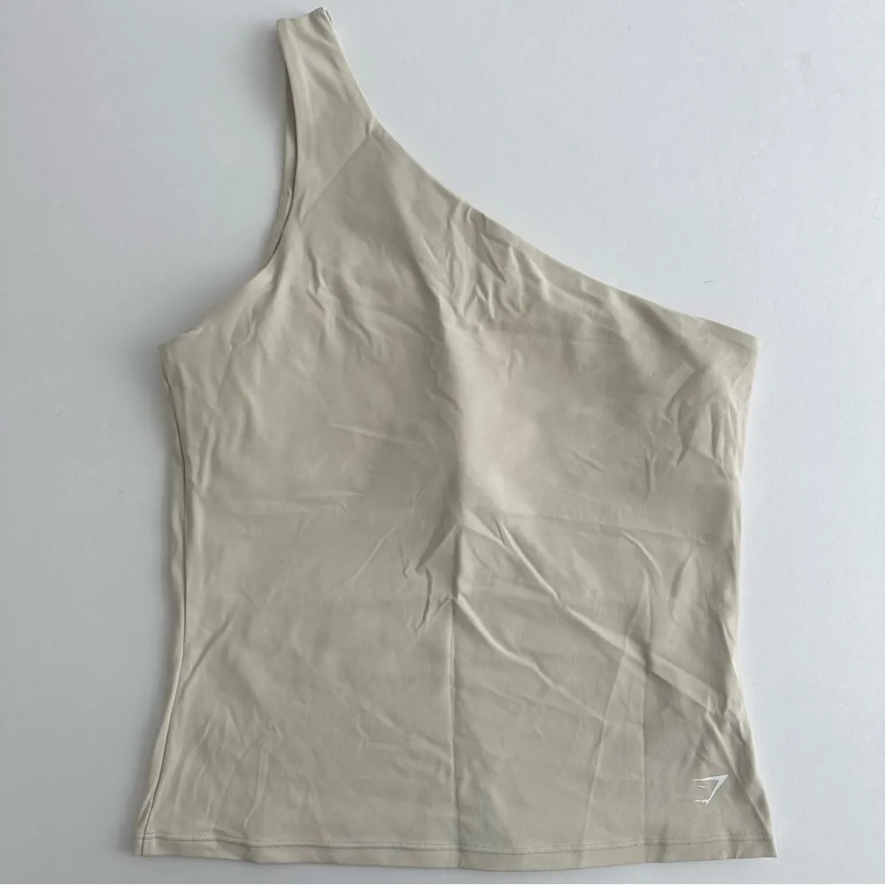 L Asymmetric Shelf Tank - Image 2