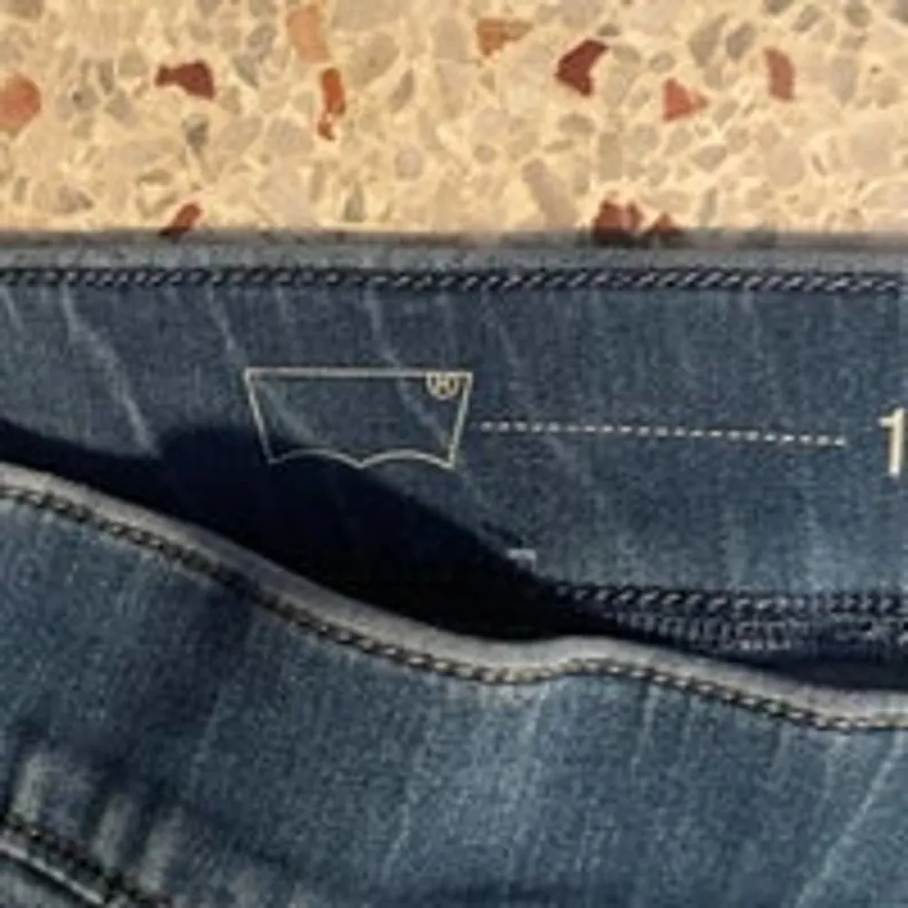 Levi’s women leggings size 12 - Image 5