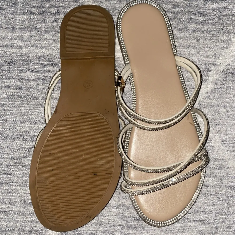 Rhinestone Strap Sandals Sparkly Bling Slip On Slides Flat Sz. 8 - Image 3