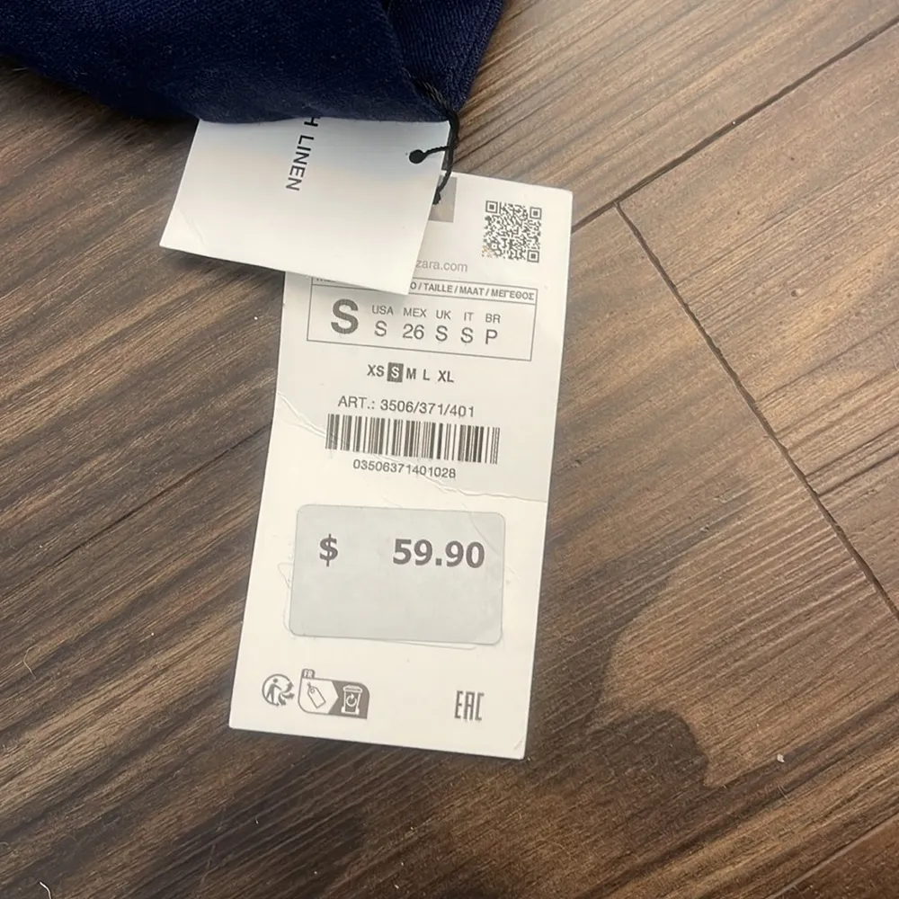 NWT  Navy Blue Cuffed Linen Blend Pants Size Small! - Image 9