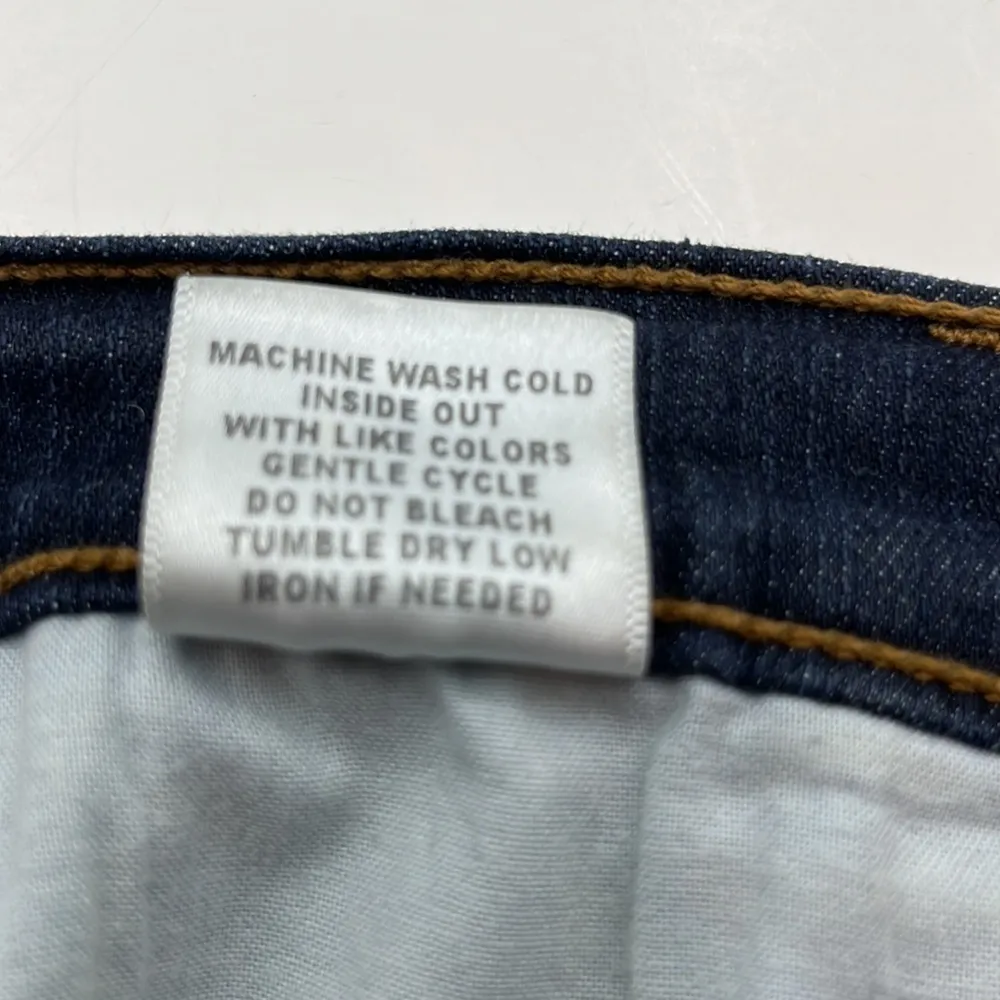 NYDJ Capri High Rise Size 10 - Image 13