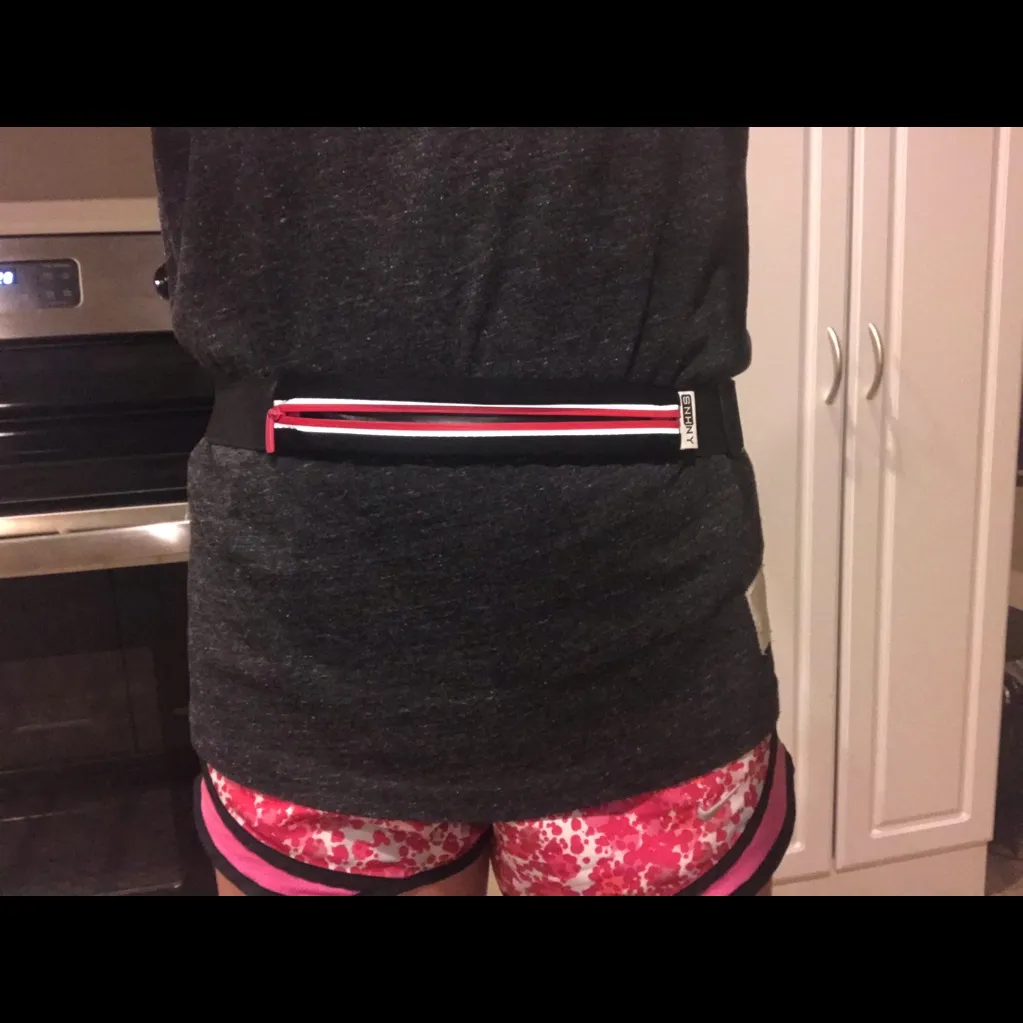 SNHNY RUNNING BELT Pink - Image 7