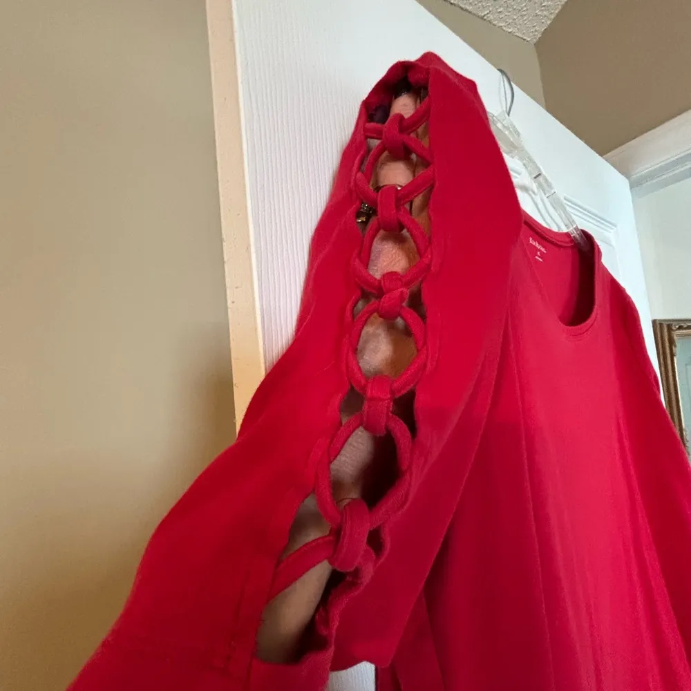 Great condition Kim Rogers red top. Size XL. - Image 2