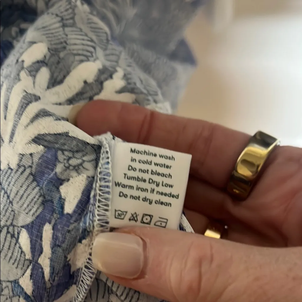 Roller Rabbit Blue and White Floral Tunic coverup - Image 6