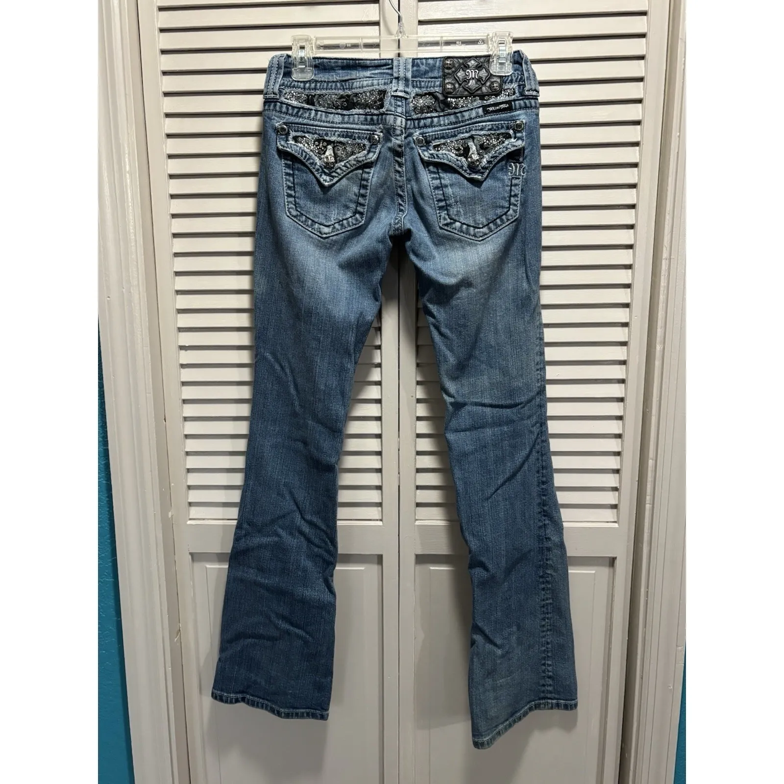 Miss Me Easy Boot  Denim Jeans Embroidered/Gems Med Wash Logo Size 26 Low Rise - Image 6