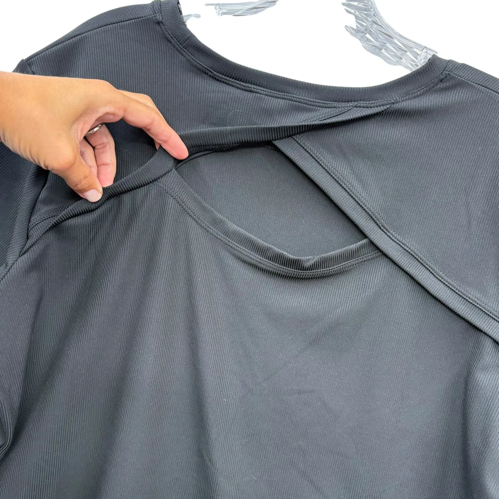 TAIL Women's Black Athletic Top Cutout Shoulder Criss Cross Back Asymmetrical XL - Image 6