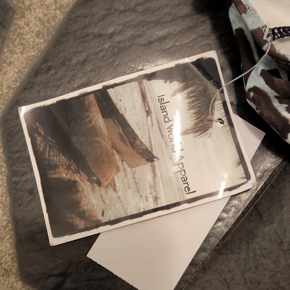 Island World Apparel Animal Print One Piece Swim Suit SIZE S - Image 5