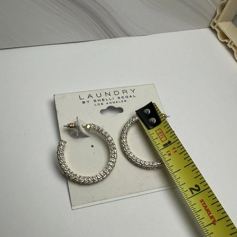 Laundry Shelli Segal Gold Tone Rhinestone Pierced Hoop Earrings NWT - Image 9