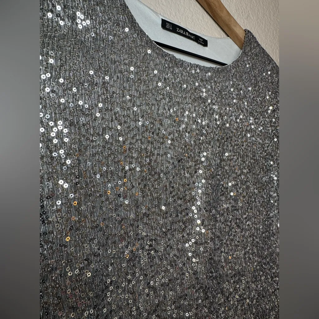 ZARA  Basic Silver Sequin Long 3/4 Sleeve Top Medium - Image 11