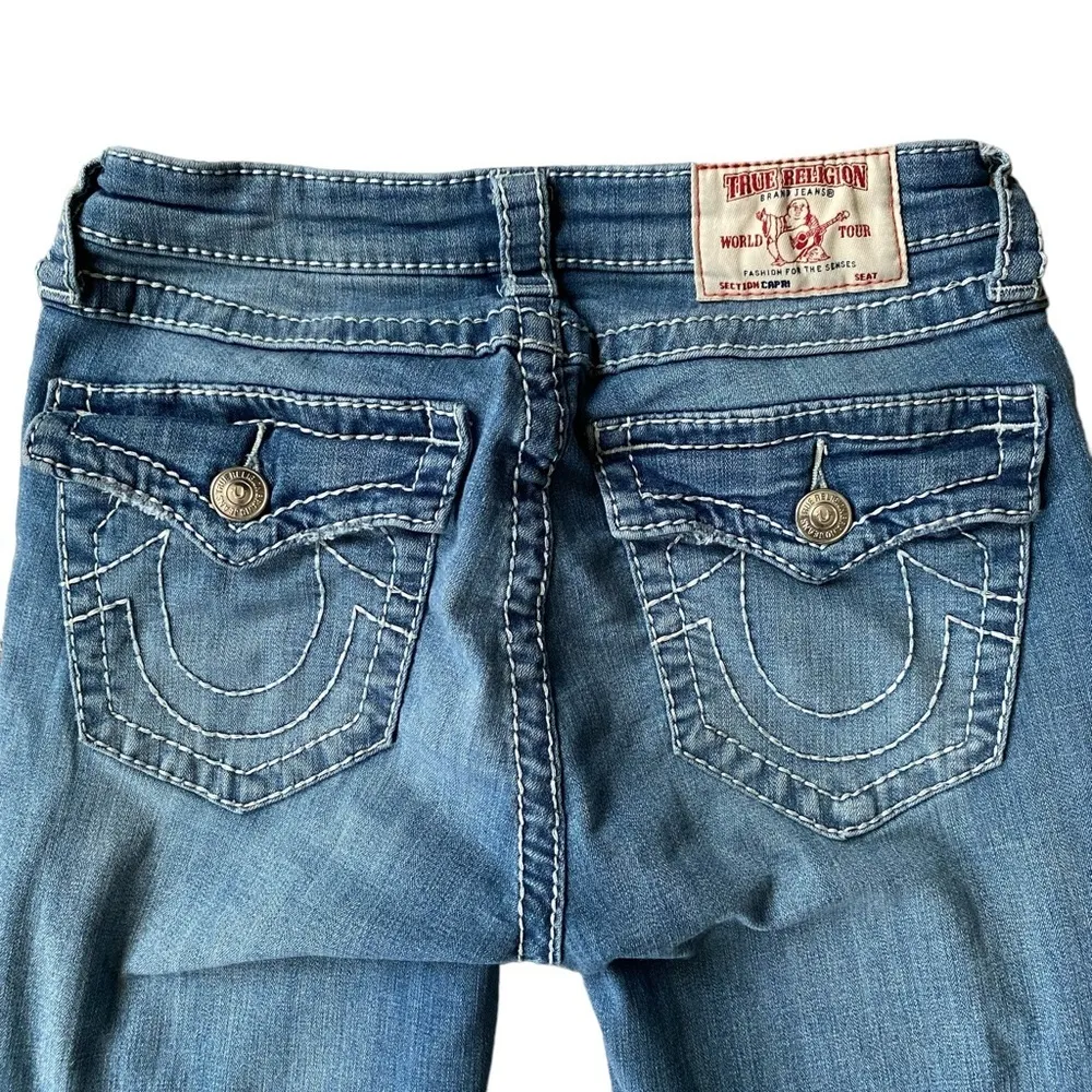 True Religion 28 (6) World Tour denim jean capri women’s button zip closure - Image 5