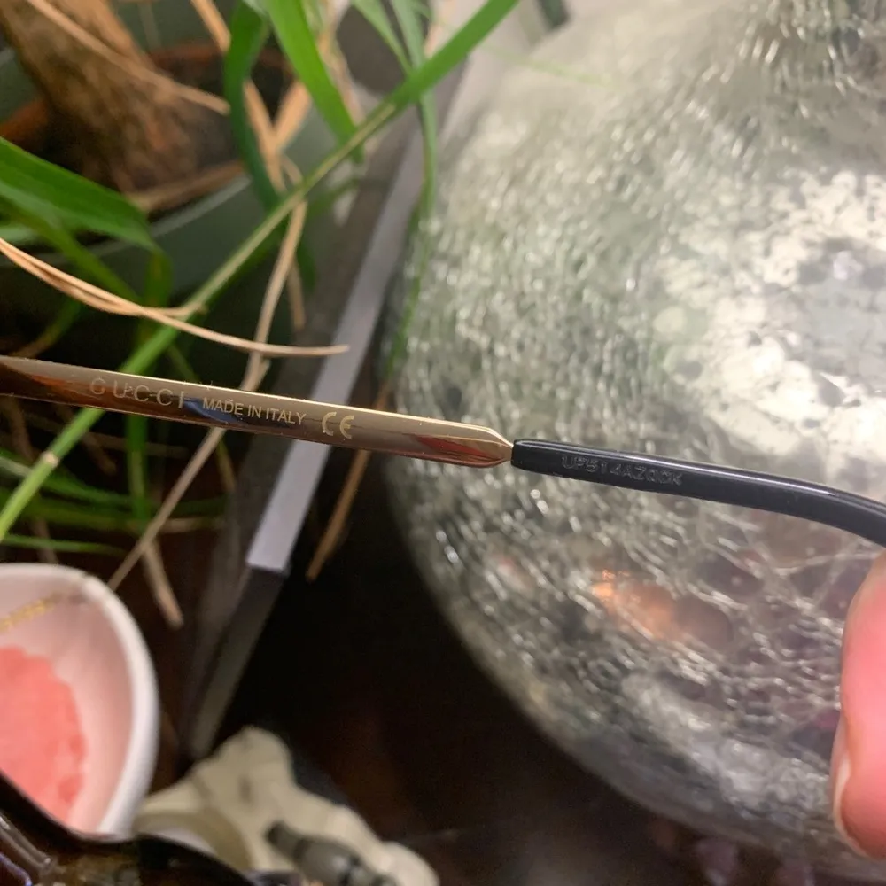 Gucci Authentic  51 Square Acetate Metal logo sunglasses - Image 11