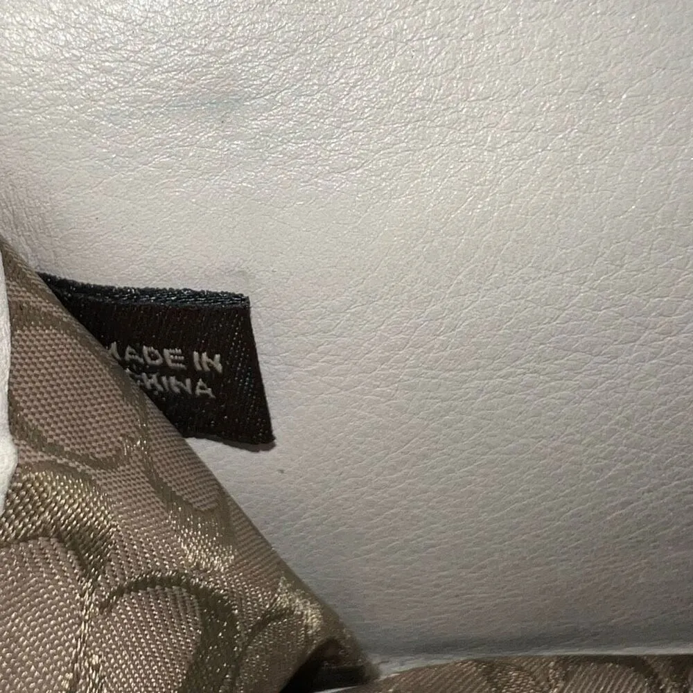 Coach Vintage Hamilton All Leather Wallet **SEE PICS AND DESCRIPTION - Image 7