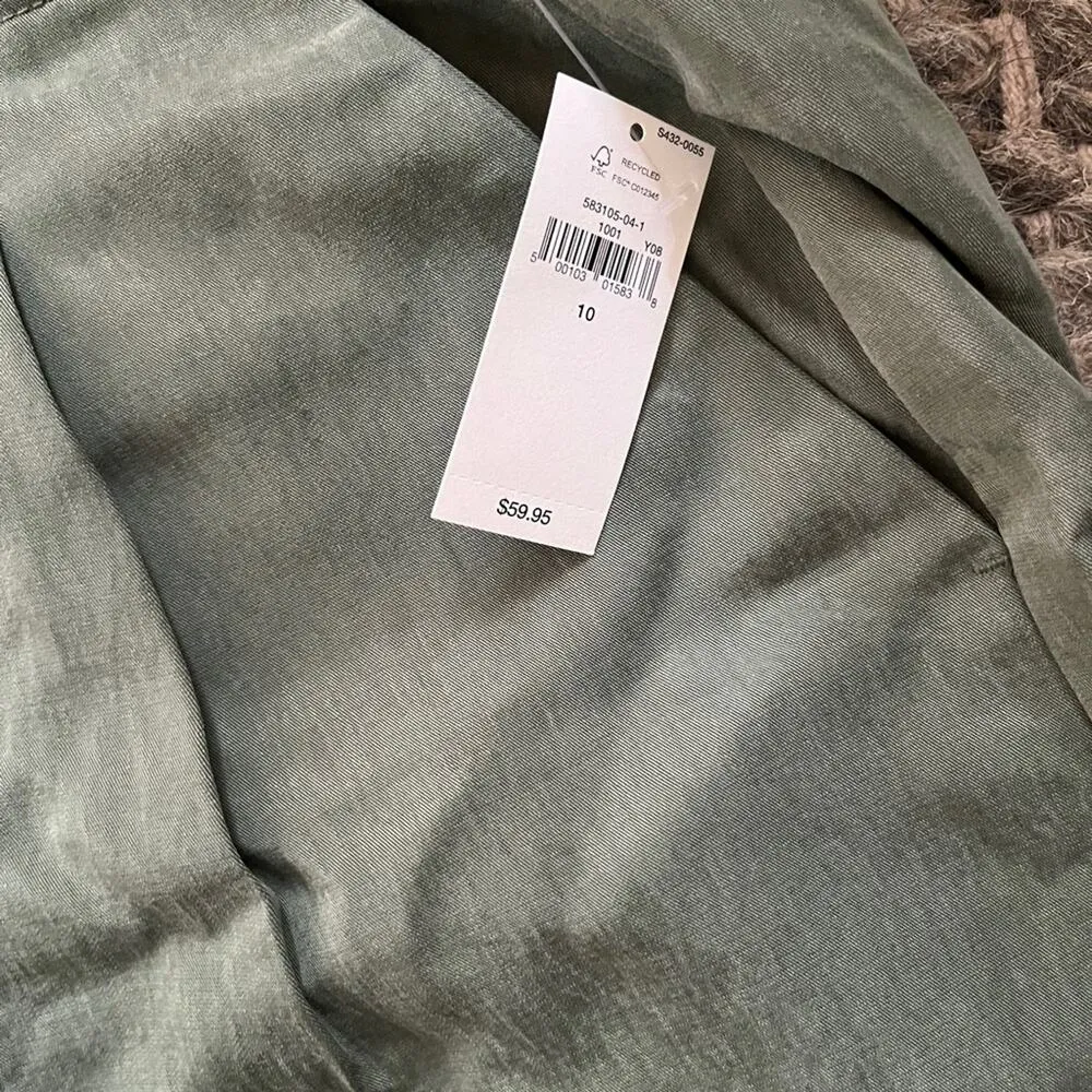 Gap shorts  soft suit in tencel size 10 - Image 6