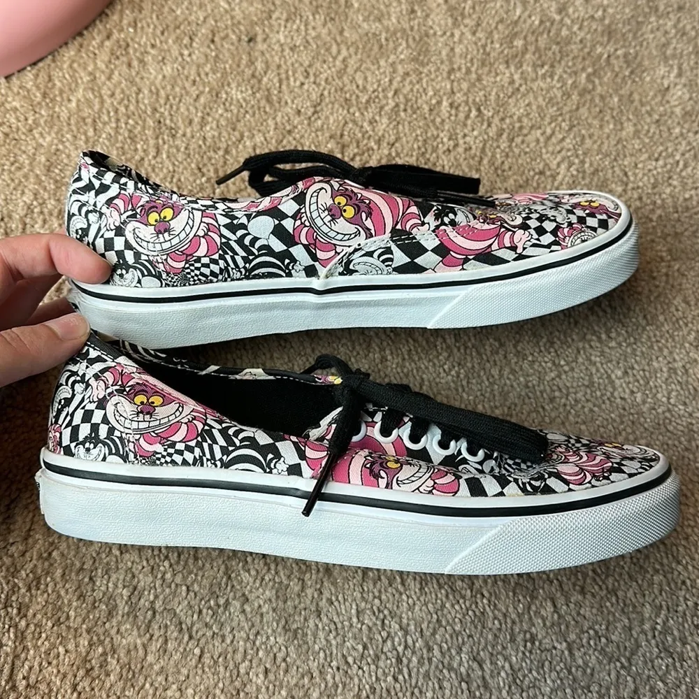 Vans | Vans x Disney Alice in Wonderland Cheshire Cat sneakers - Image 4