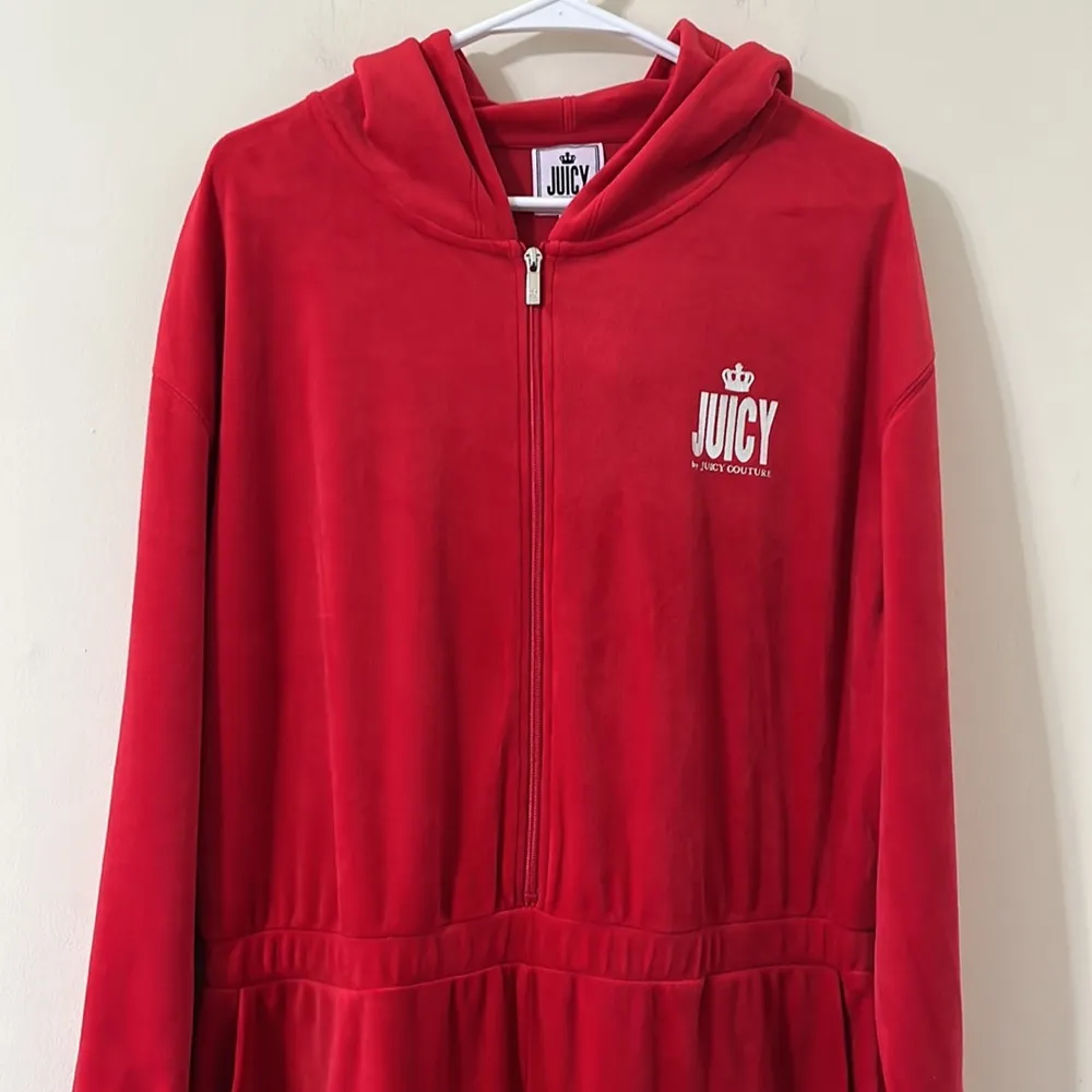 Juicy By Juicy Couture Red Velour Long Sleeve Jumpsuit Size XXL - Image 3