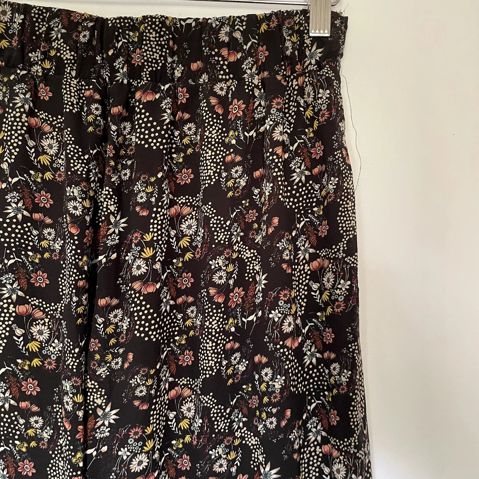 Downeast navy pink floral wide leg flowy pants women's size small lined trousers - Image 6