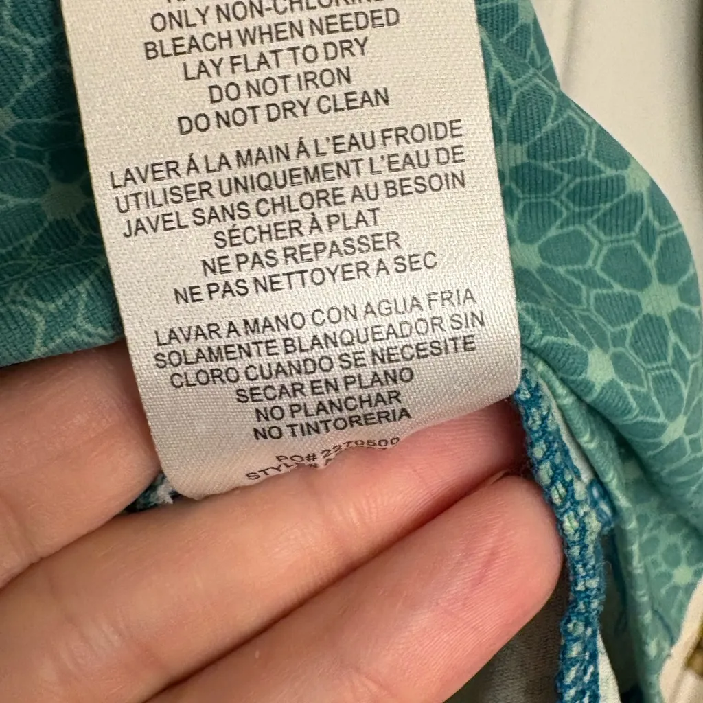 Hang Ten Women’s Teal Green Long Sleeve Rash Guard Top XS - Image 7