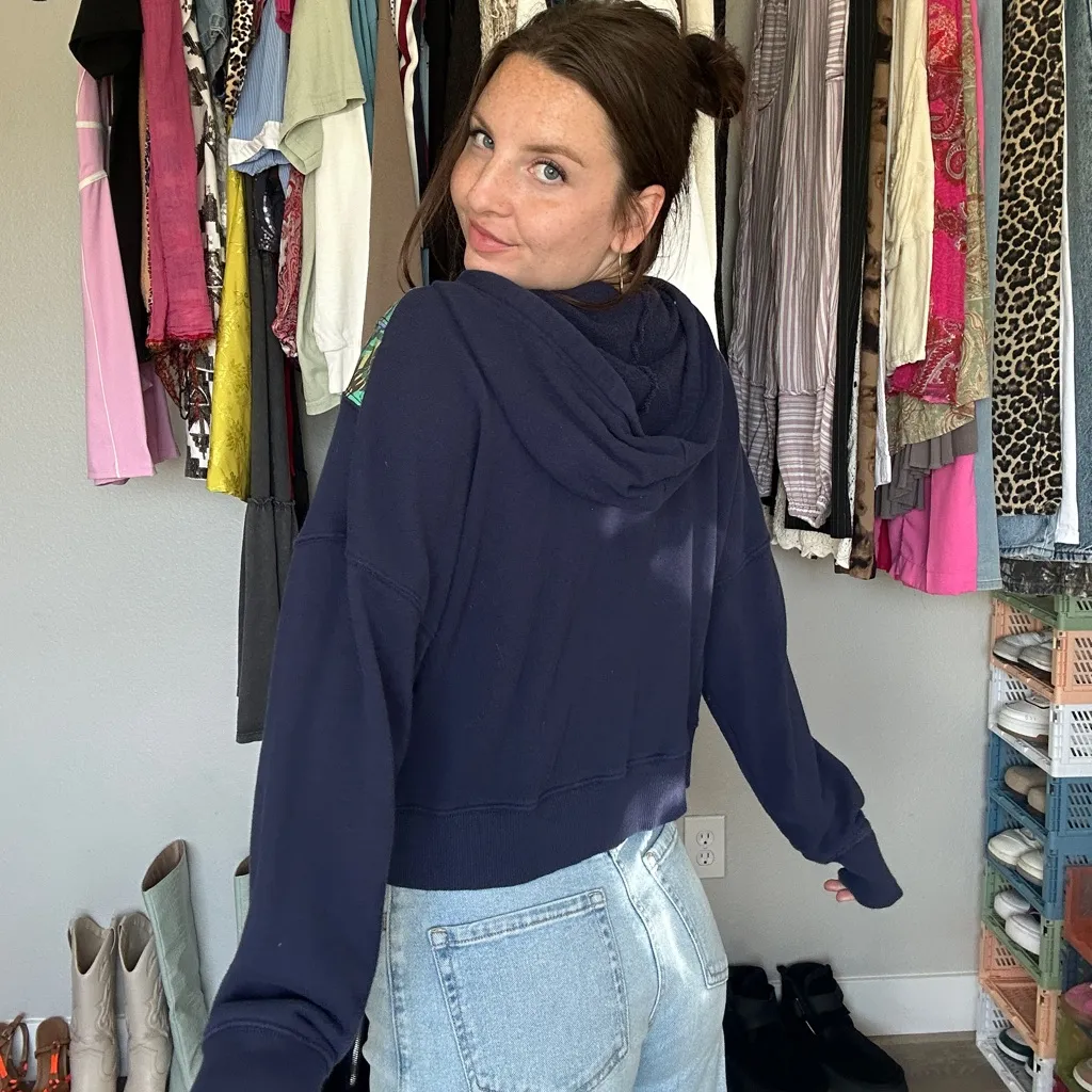 Aerie Navy Tropical Panel Zip Up Hoodie Size M - Image 2