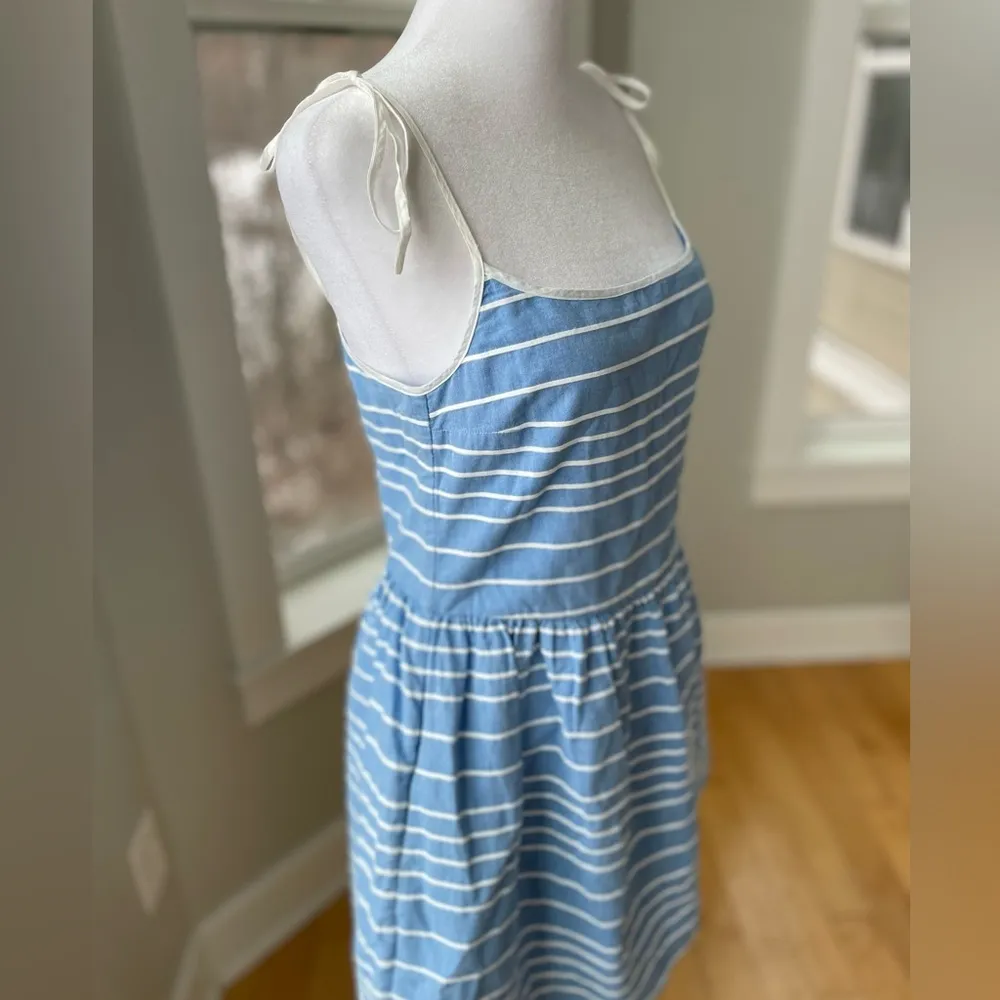 GAP Blue and White Striped Poplin Fit and Flare Dress with Tie Straps Sz 0 - Image 10