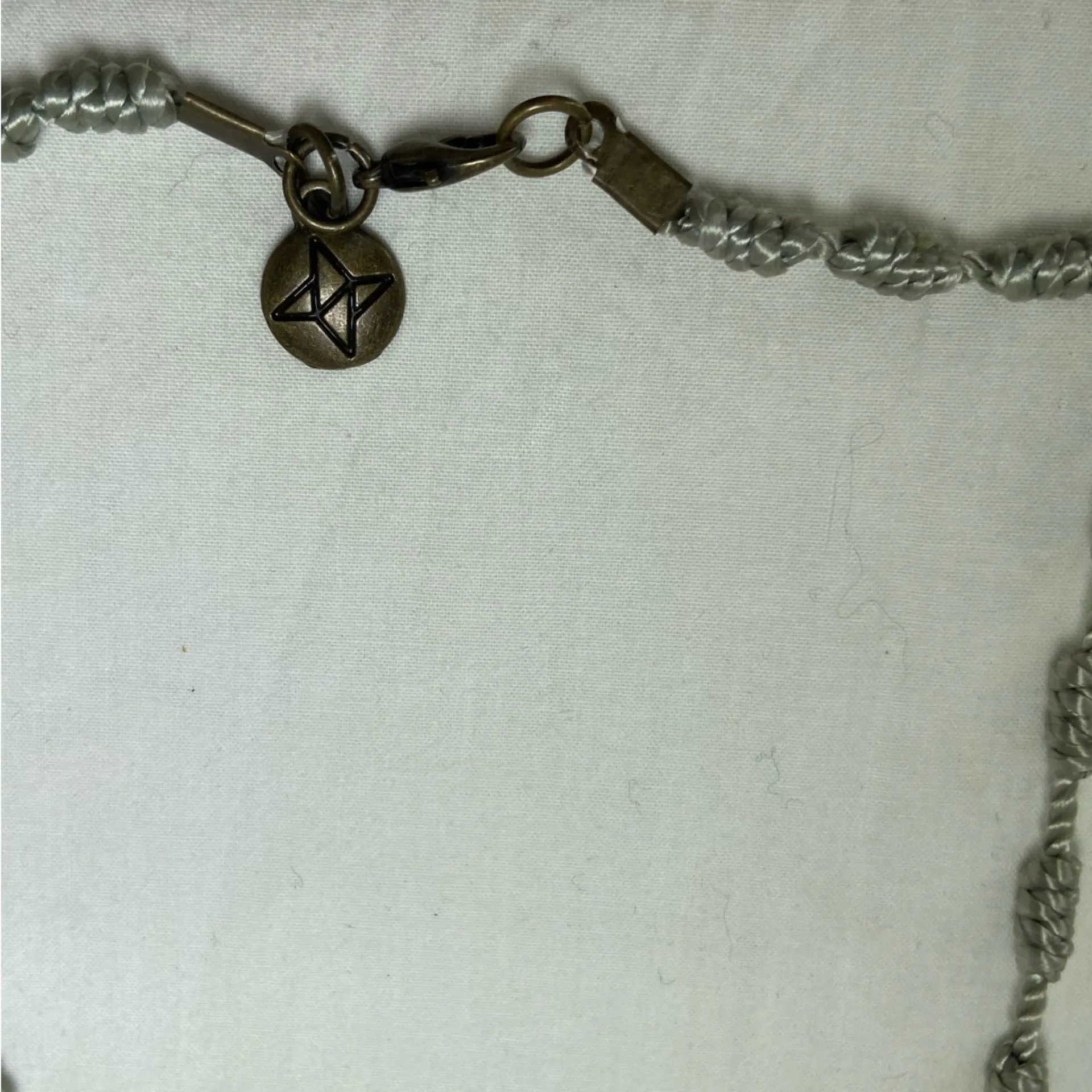 Labradorite‎ Pendant on Macrame String 16.5” Long, Lariate Style Gray - Image 8