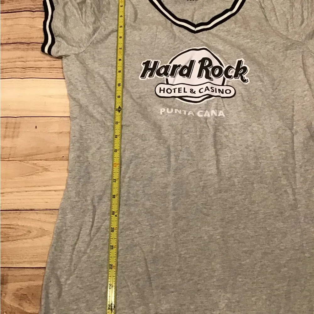 Hard rock hotel & casino punta Cana women’s shirt large - Image 3