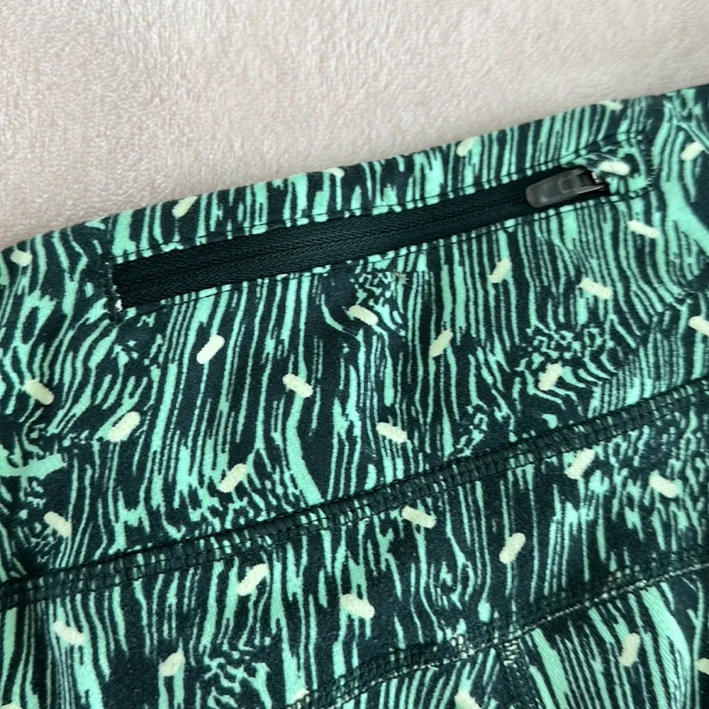 Soft Green Printed Nike Running Leggings Dri-Fit Comfy / Size Small - Image 12