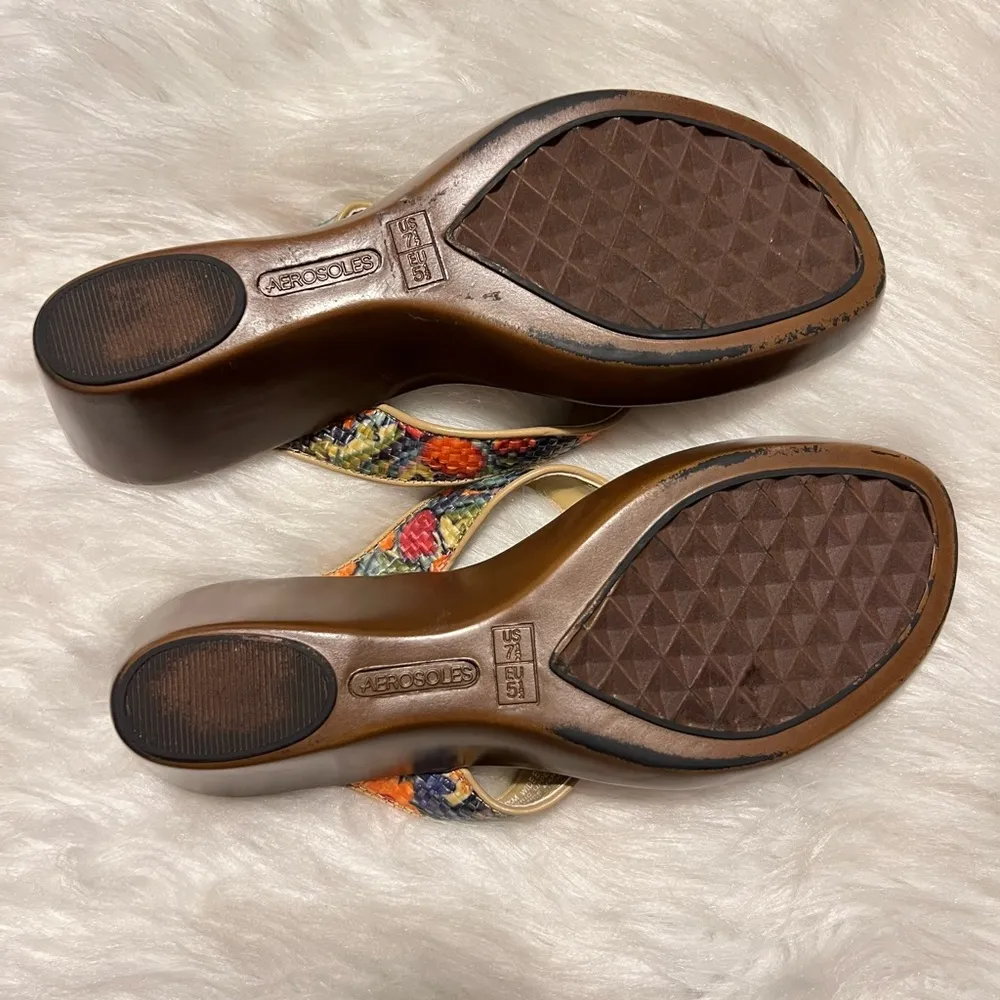 Aerosoles Wide Eyes Wedge Thong Sandals Multicolor Floral Strap Women’s Size 7.5 - Image 7