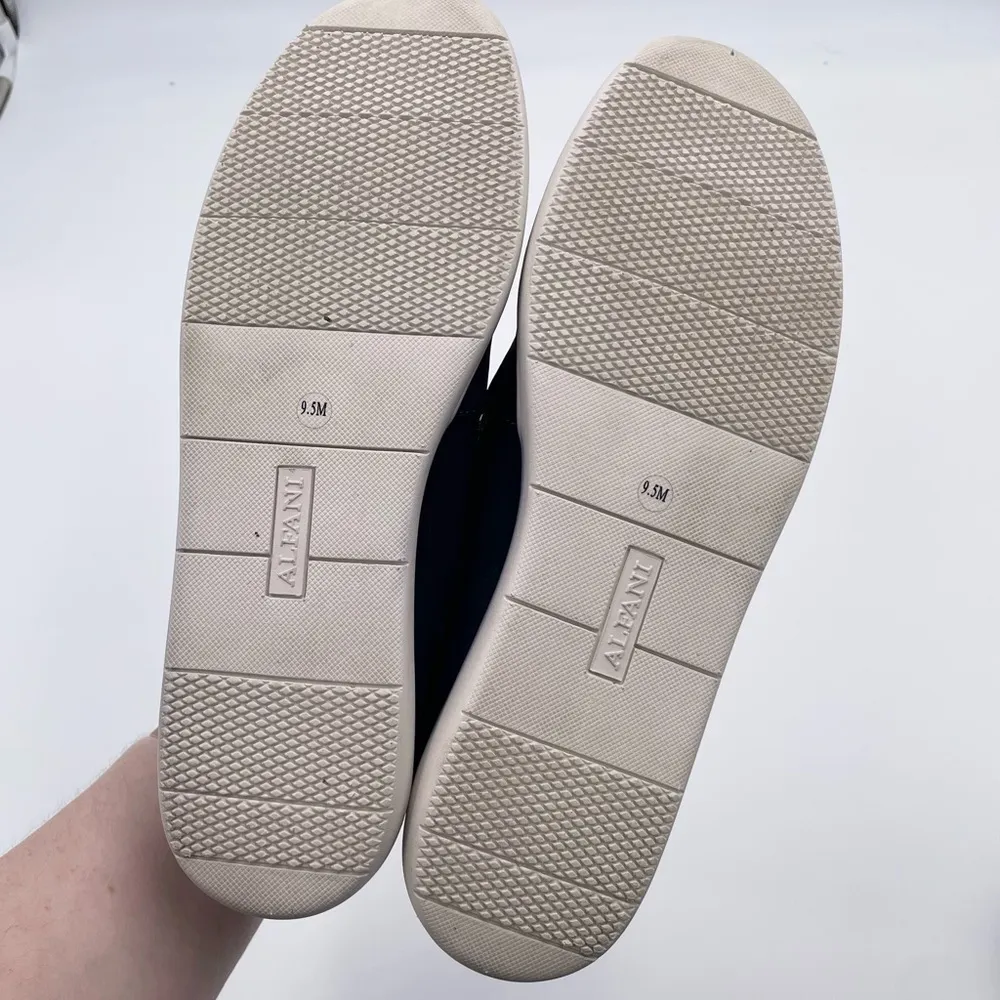 Alfani Women's Elsaa Low Top Slip On Fashion Sneakers Size 9.5 Navy Blue Suede - Image 9