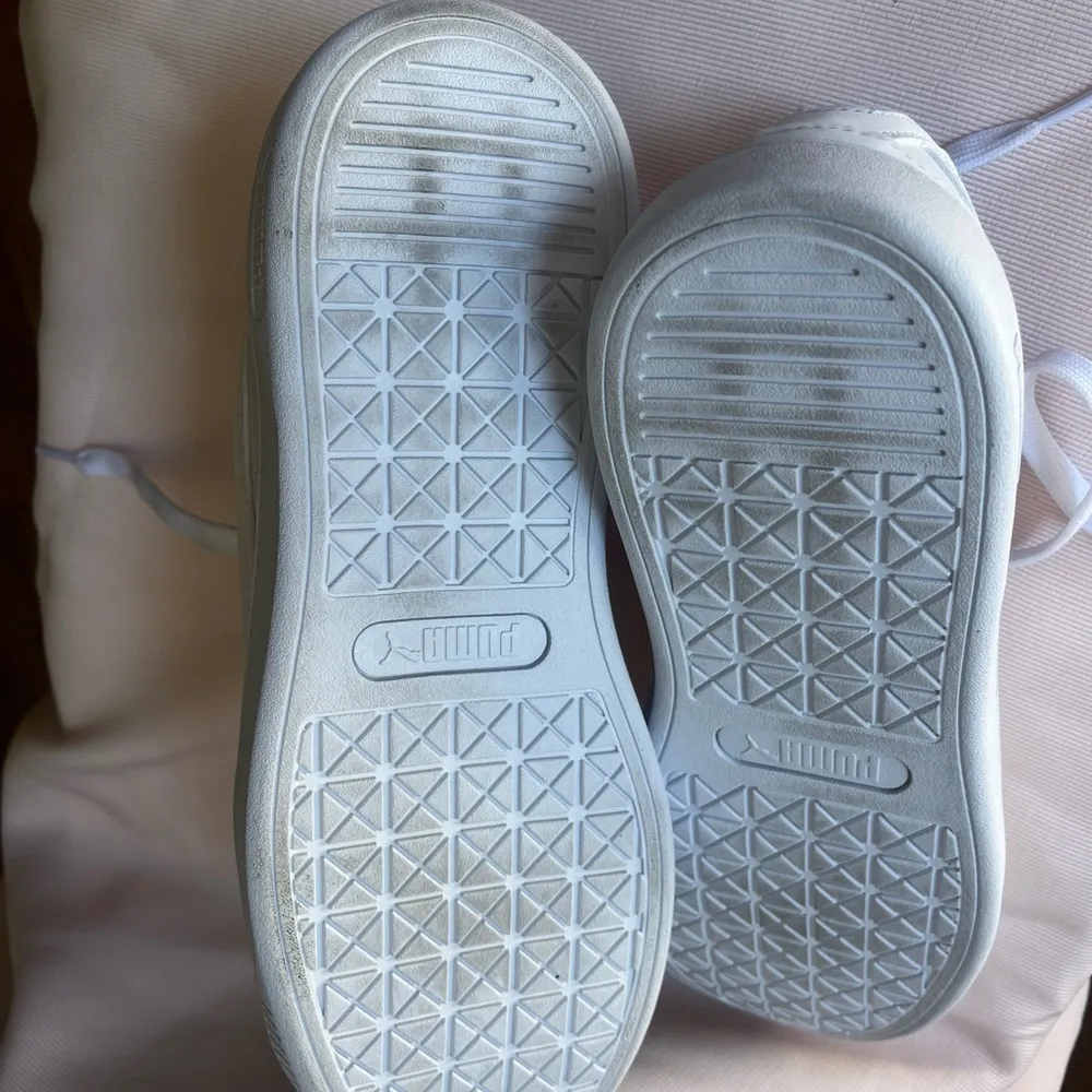 Puma Classic White Lace-Up Sneakers - Image 7