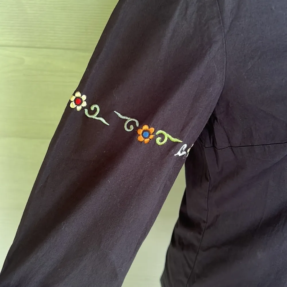 Express Embroidered Button Up Shirt - Image 5