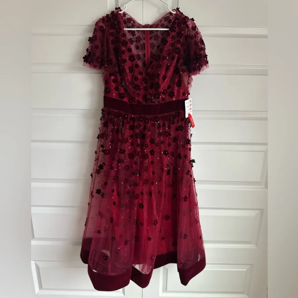 Mac‎ Duggal 67854 Floral Embellished Butterfly Sleeve Velvet Hem Midi Dress NWT - Image 8