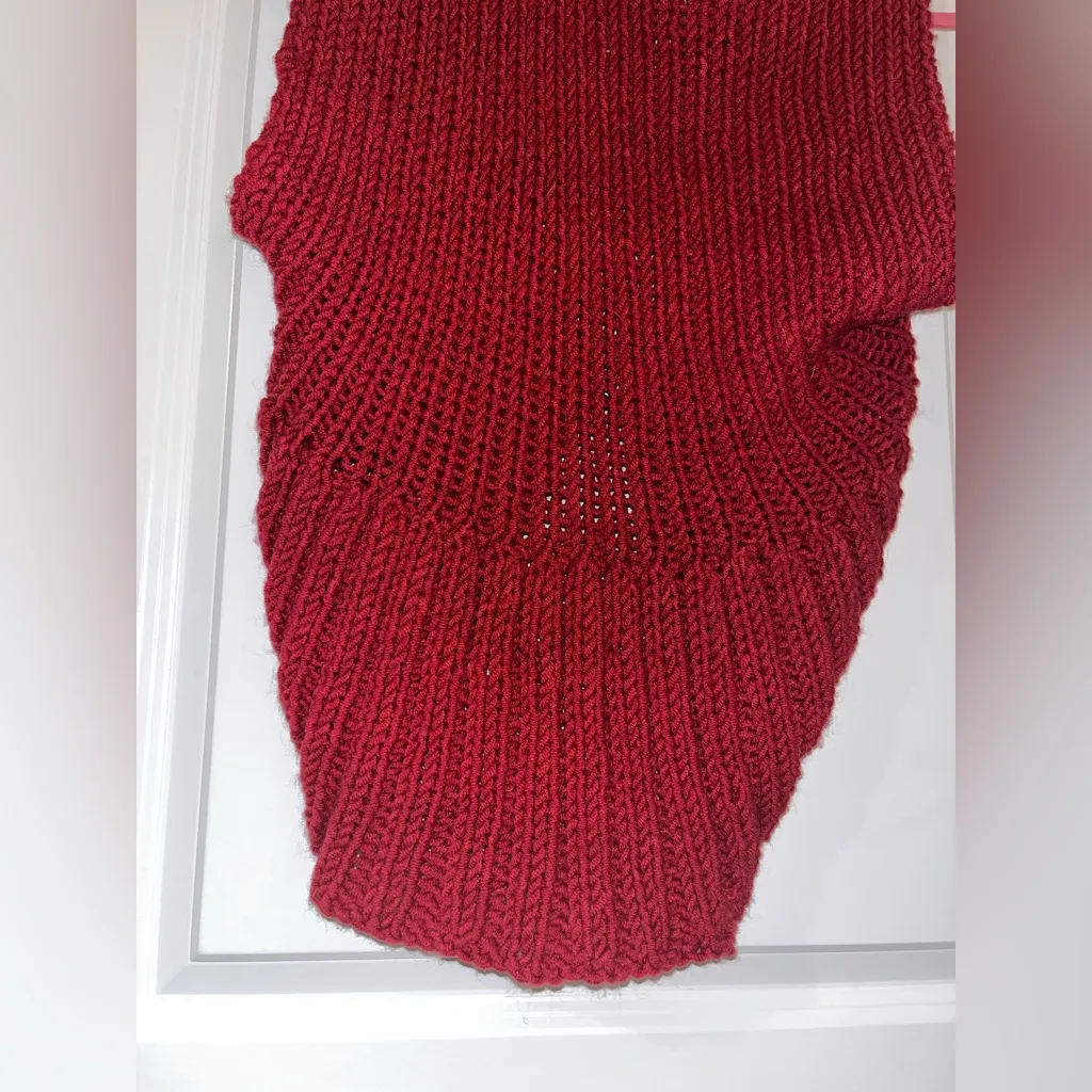 Chunky Knit Red Shawl Collar Cardigan Handmade Look Cozy Sleeveless Sweater Vest - Image 2