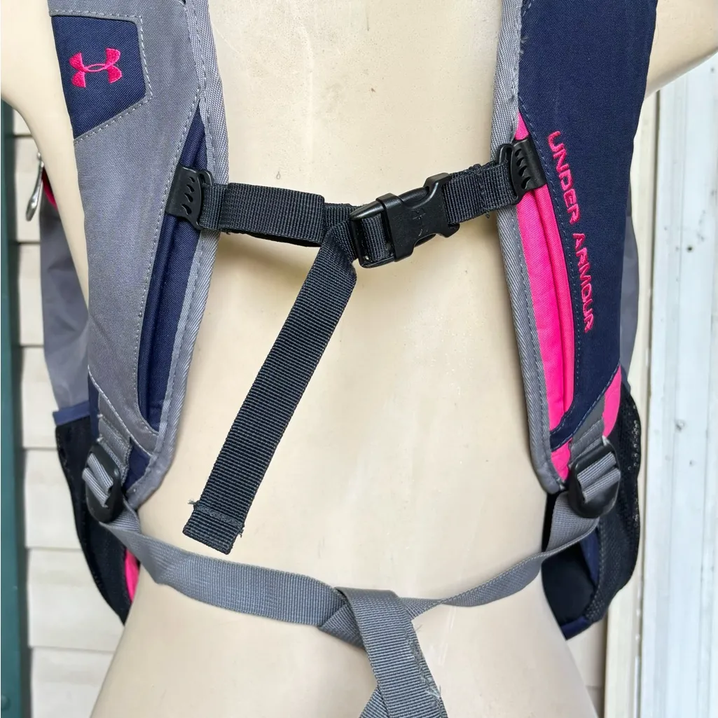 Under Armour  backpack - Image 4