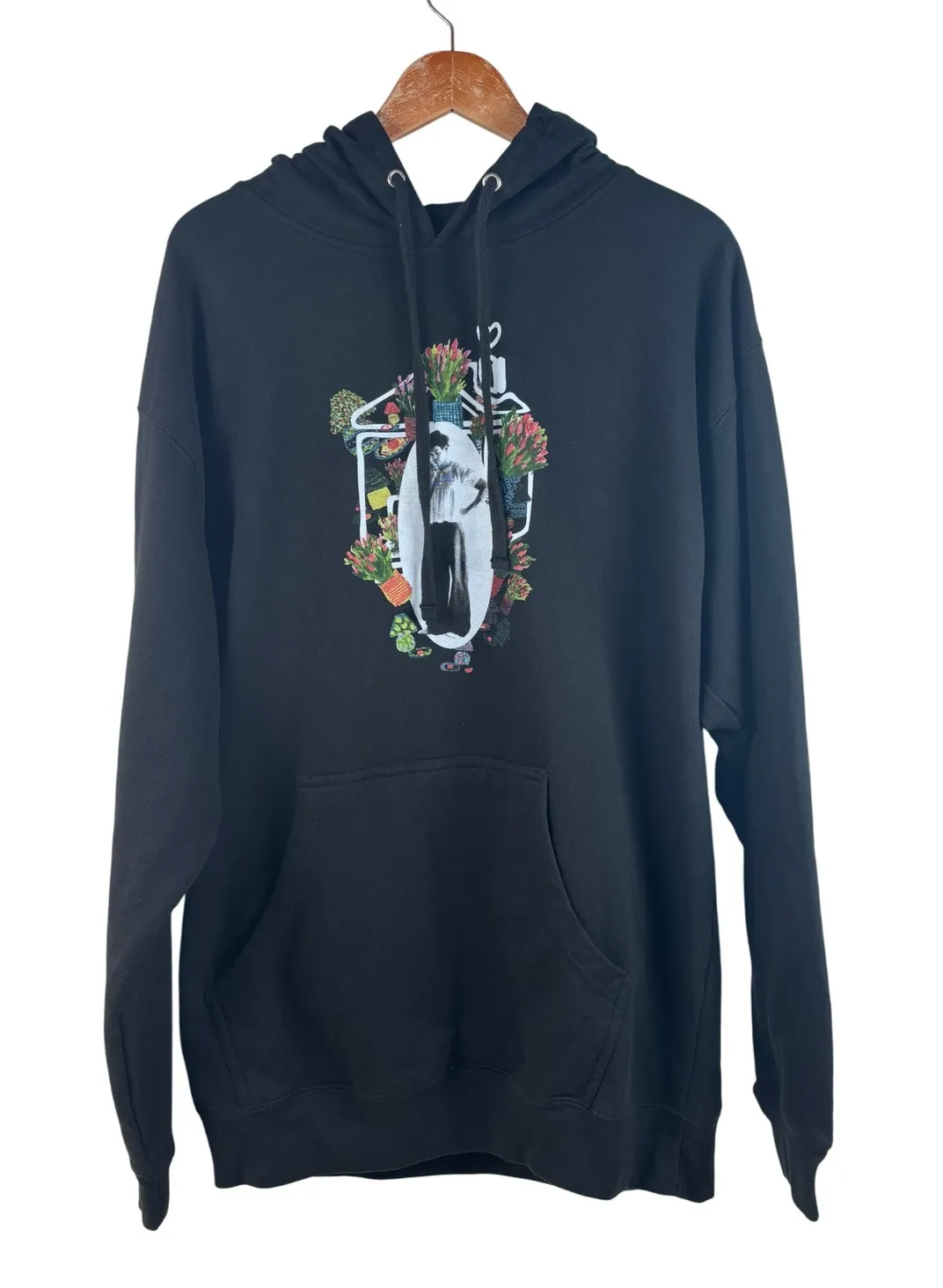 Harry Styles Women's XL Love on Tour Flowers 2022 Hoodie Sweatshirt Pullover - Image 1