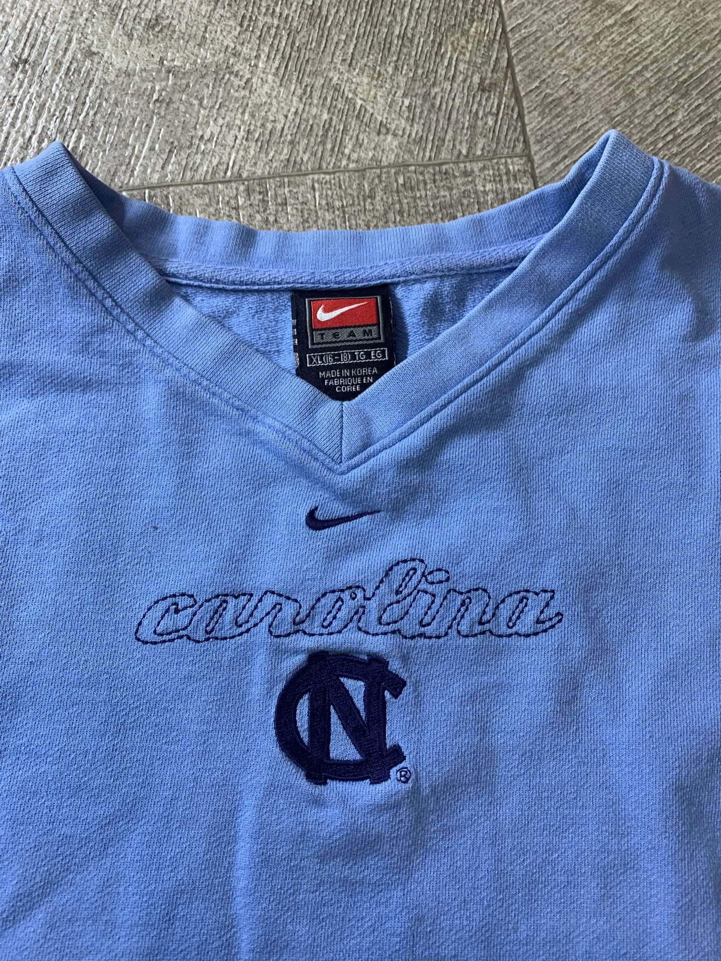 Nike Center Swoosh Crewneck - Image 3