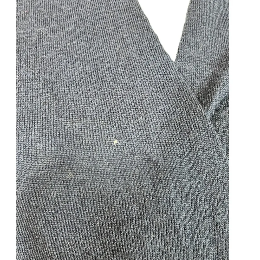 The Limited ballerina wrap wool blend thin knit navy blue sweater size medium - Image 7