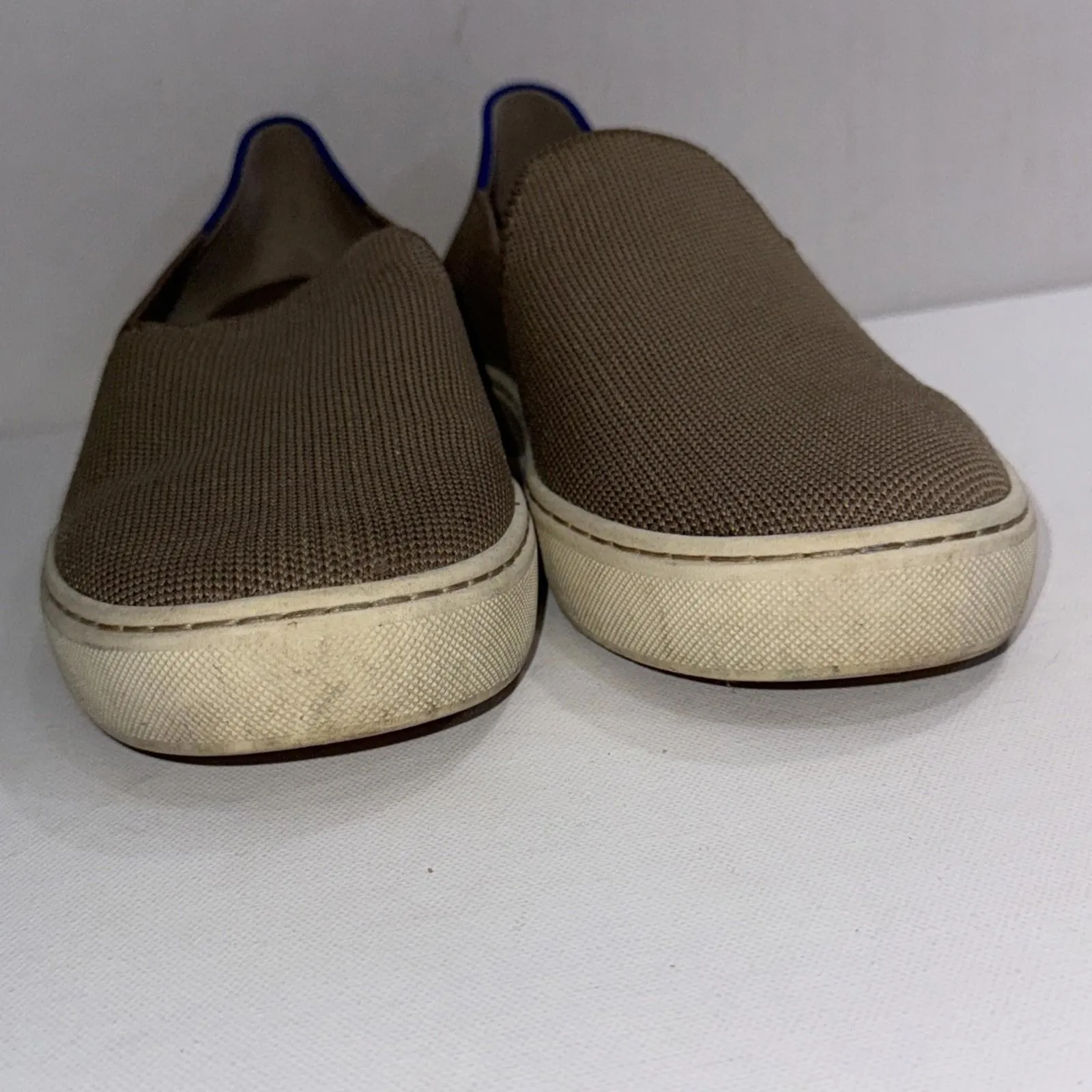 Rothys Beige Classic Preppy Minimalist Designer Slip On Sneakers Shoes Size 7.5 - Image 5