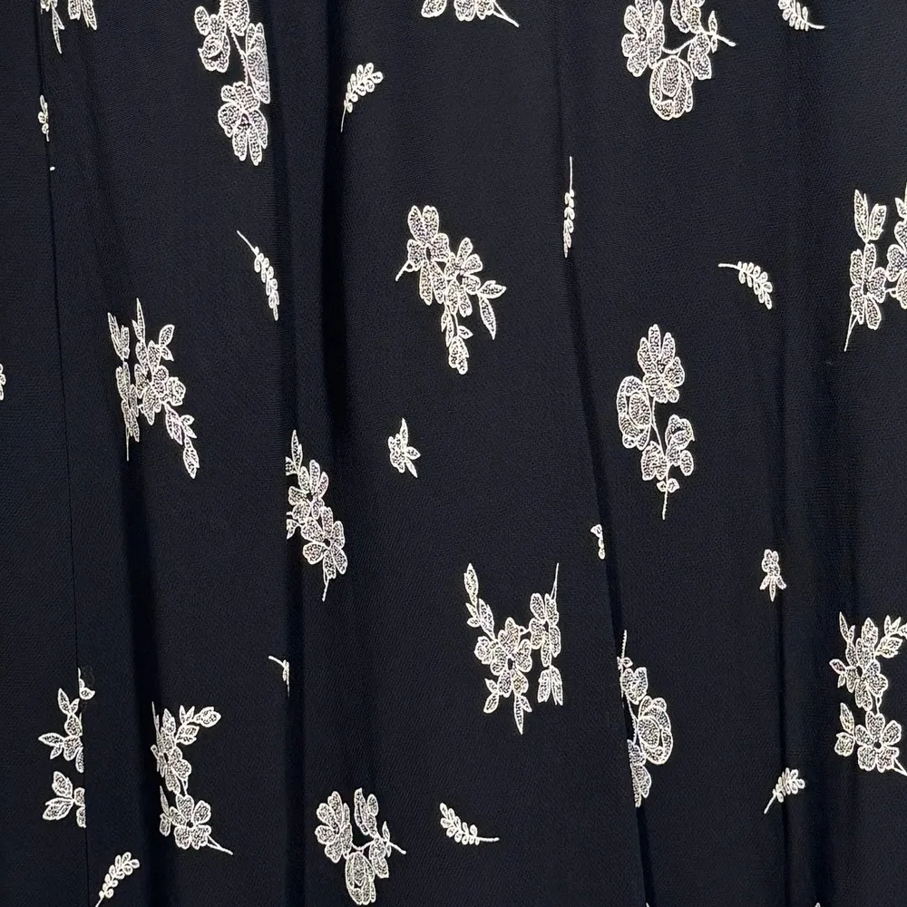 Jones Wear Dress Black White Floral Flower Print Midi V Neck Career Party Size 6 - Image 6