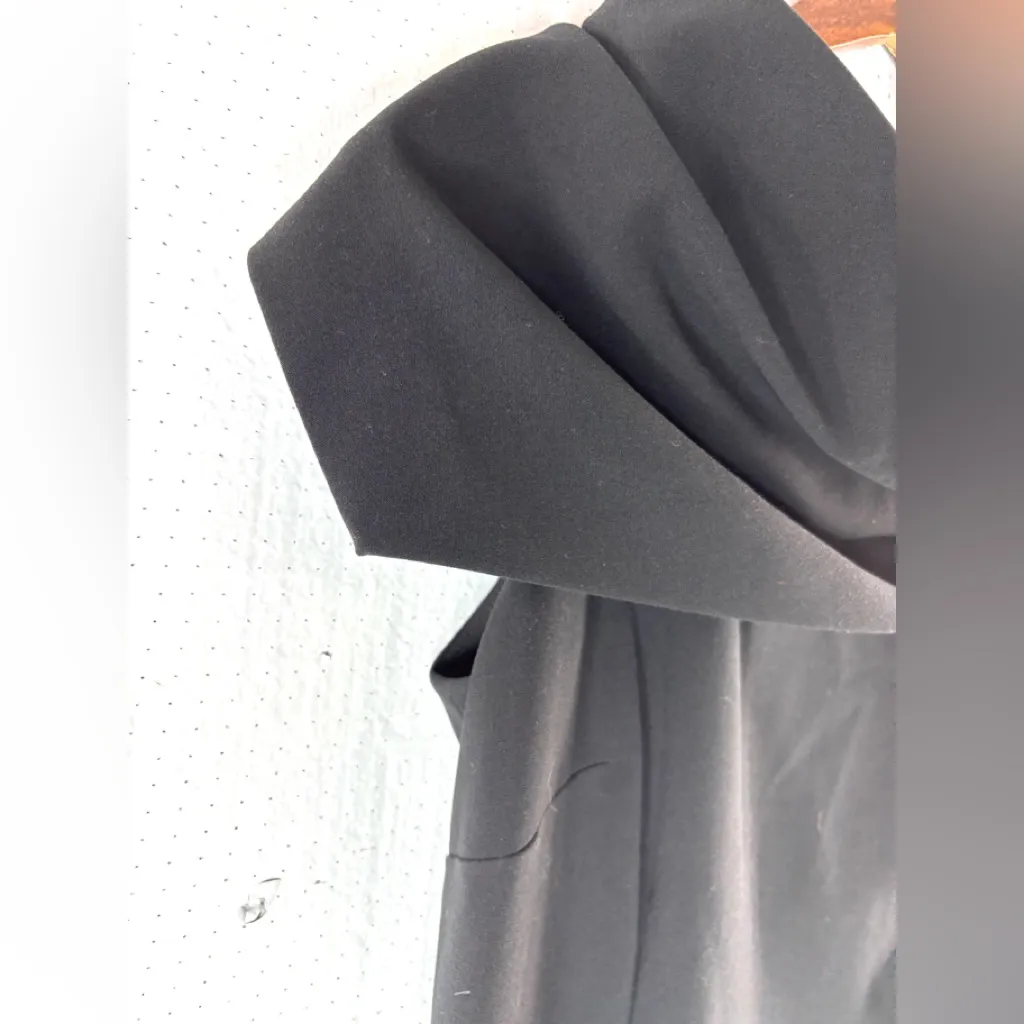 Ellen Tracy 8 Sleeveless Classic Black Dress w Asymmetrical Neckline - Funeral - Image 5