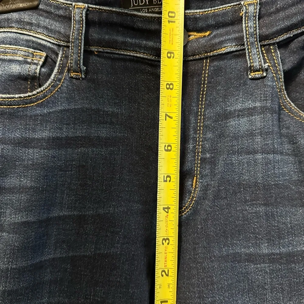 Judy Blue Woman’s Slim Fit High Rise Jeans Cuffed Size 11/30 - Image 6