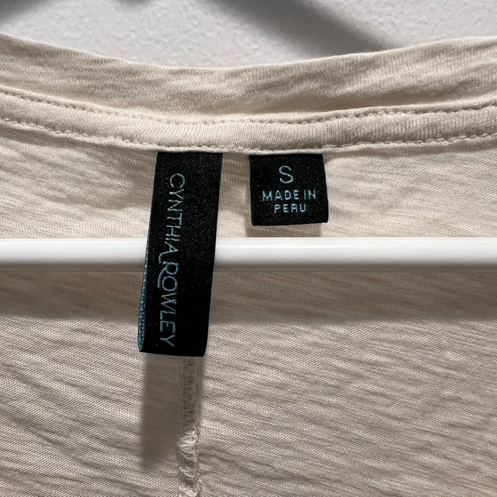 Cynthia Rowley Small  V-neck long sleeve - Image 2