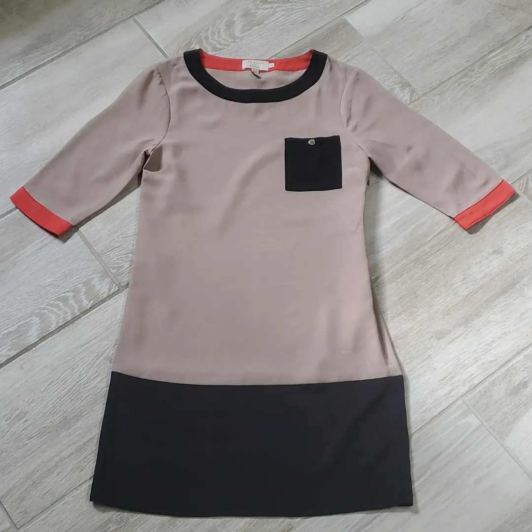 Ted Baker London 3/4 Sleeve Color Block Tunic Dress - Image 14