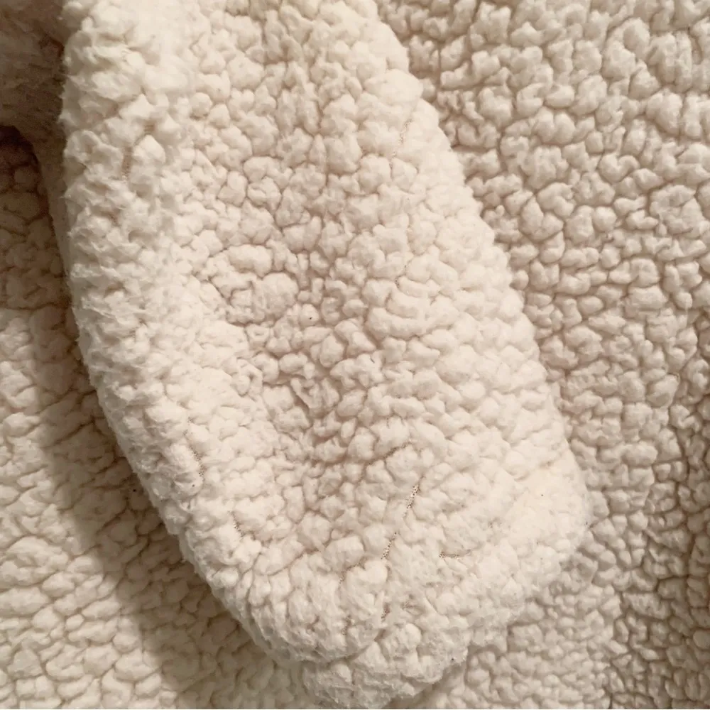 Thread + Supply 1/4 Zip Cozy Teddy Bear Sherpa Pullover Small S - Image 6