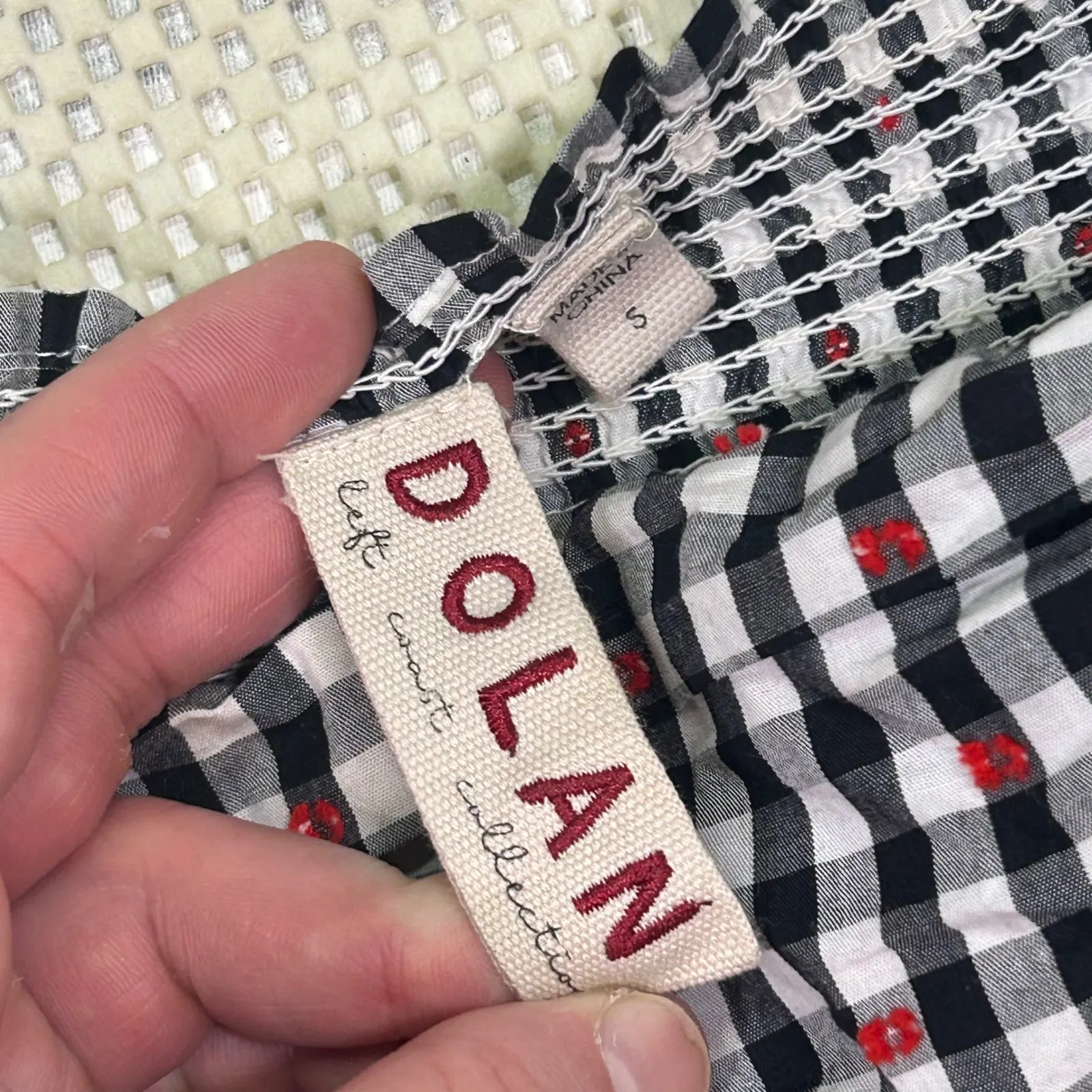 EUC Dolan Gingham Off‎ Shoulder Crop Top Tie Front Blouse Red Accent Size S Black - Image 6